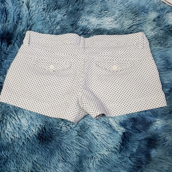 AMERICAN RAG~ WHITE & BLACK POLKA DOTTED SHORTS! - Picture 5 of 10